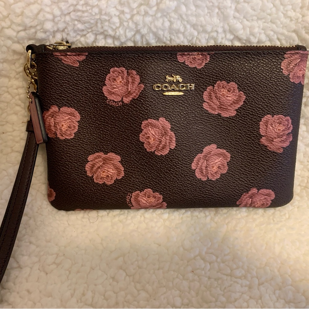 Coach Dark Maroon Wristlet w/Mauve Rose Print